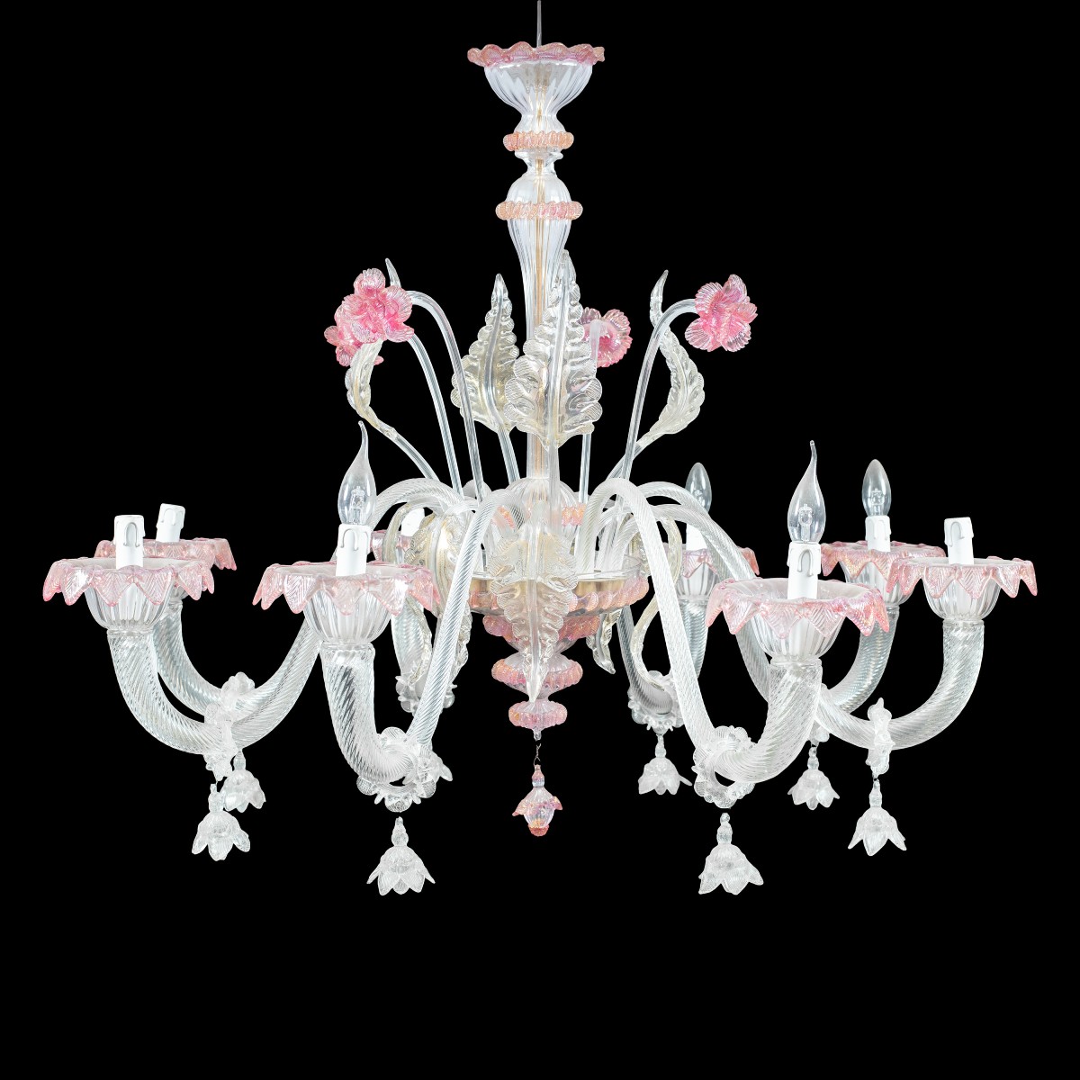 Lustre à huit lumières en verre soufflé de Murano. Italie, début du XXe siècle.