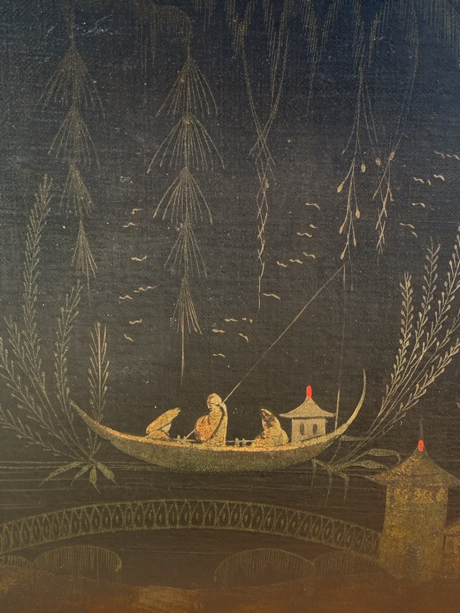 Peintre européen de style chinois (XVIII) - Scène orientale avec une barque sur une rivière.-photo-2