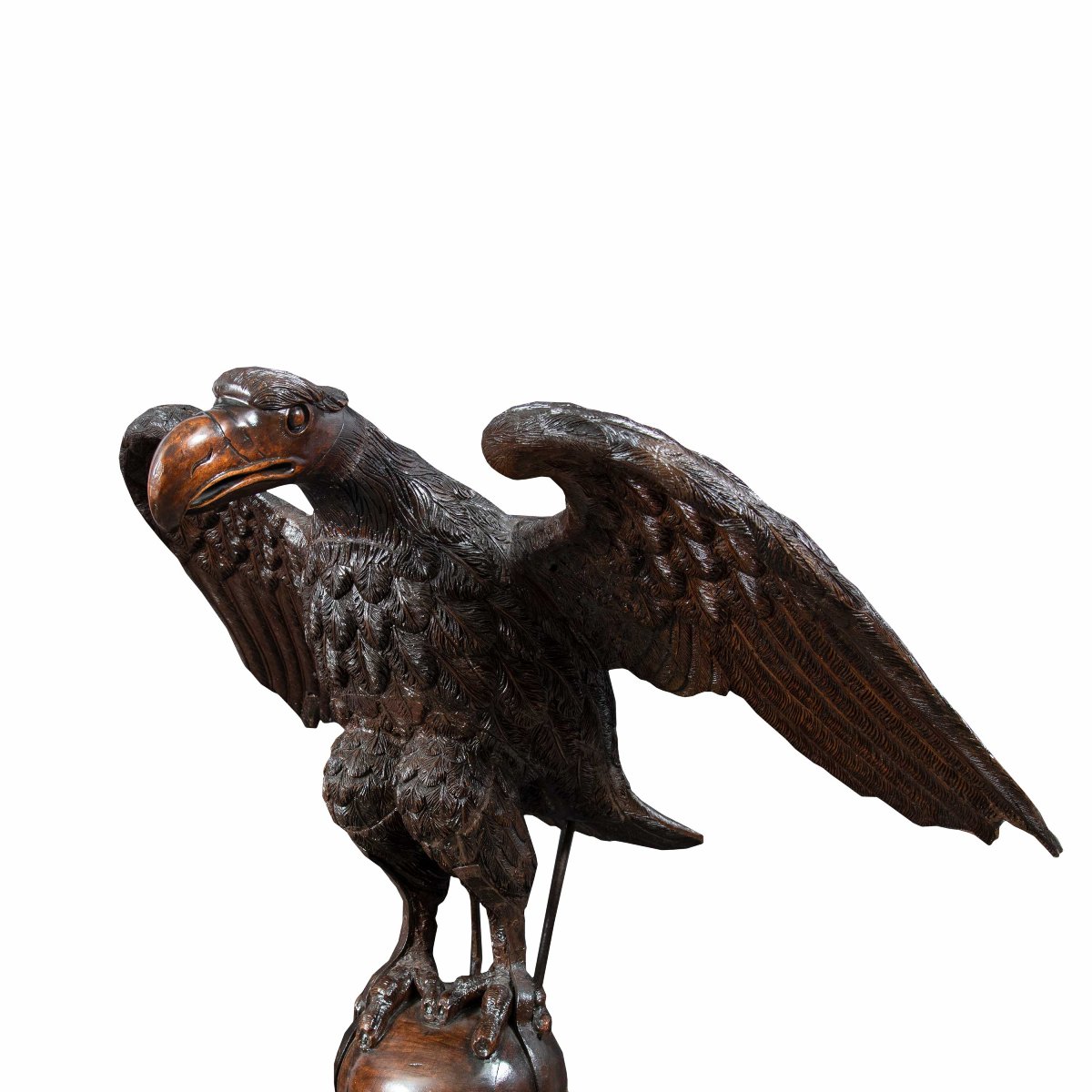 Pupitre en bois sculpté – Aigle. Italie, XIXe siècle.-photo-3