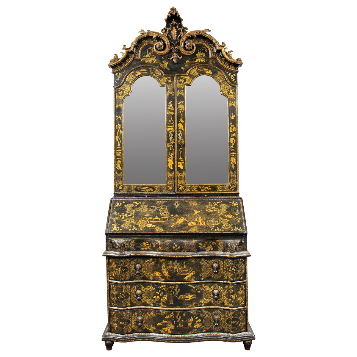 Two-piece Trumeau In Lacquered And Gilded Wood With Chinoiserie Motifs. Venice, 18th Century.