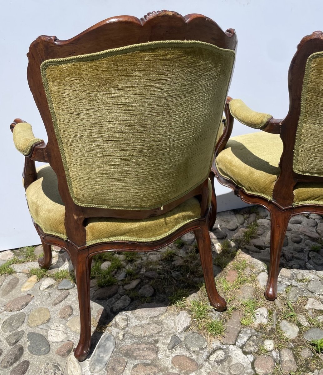 Pair Of Venetian Carved Walnut Armchairs. Venice, 18th Century.-photo-2