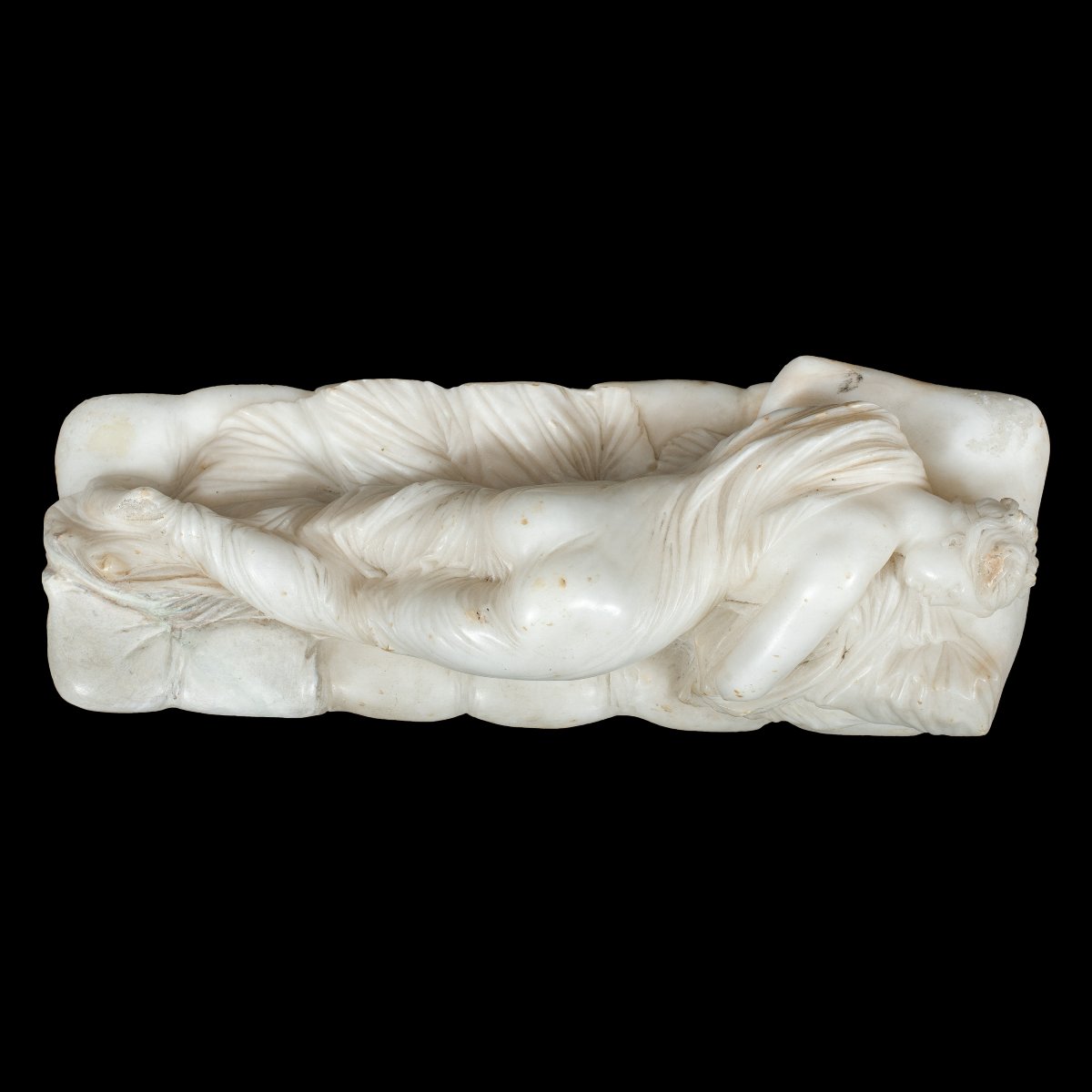 Sculpteur italien (XIXe siècle) - Jeune fille allongée.-photo-2