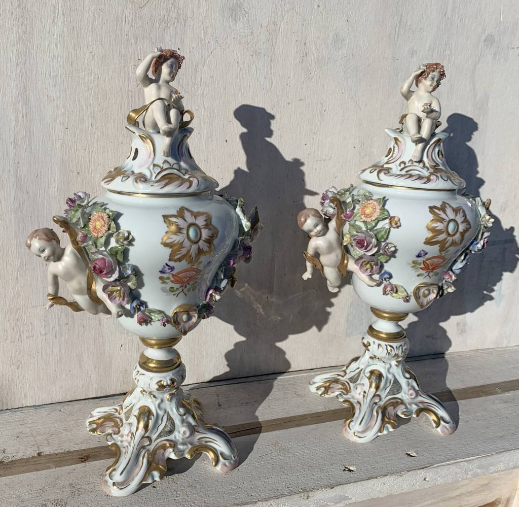 Pair Of Polychrome Porcelain Incense-burning Vases - Capodimonte Manufactory, 19th Century.-photo-4