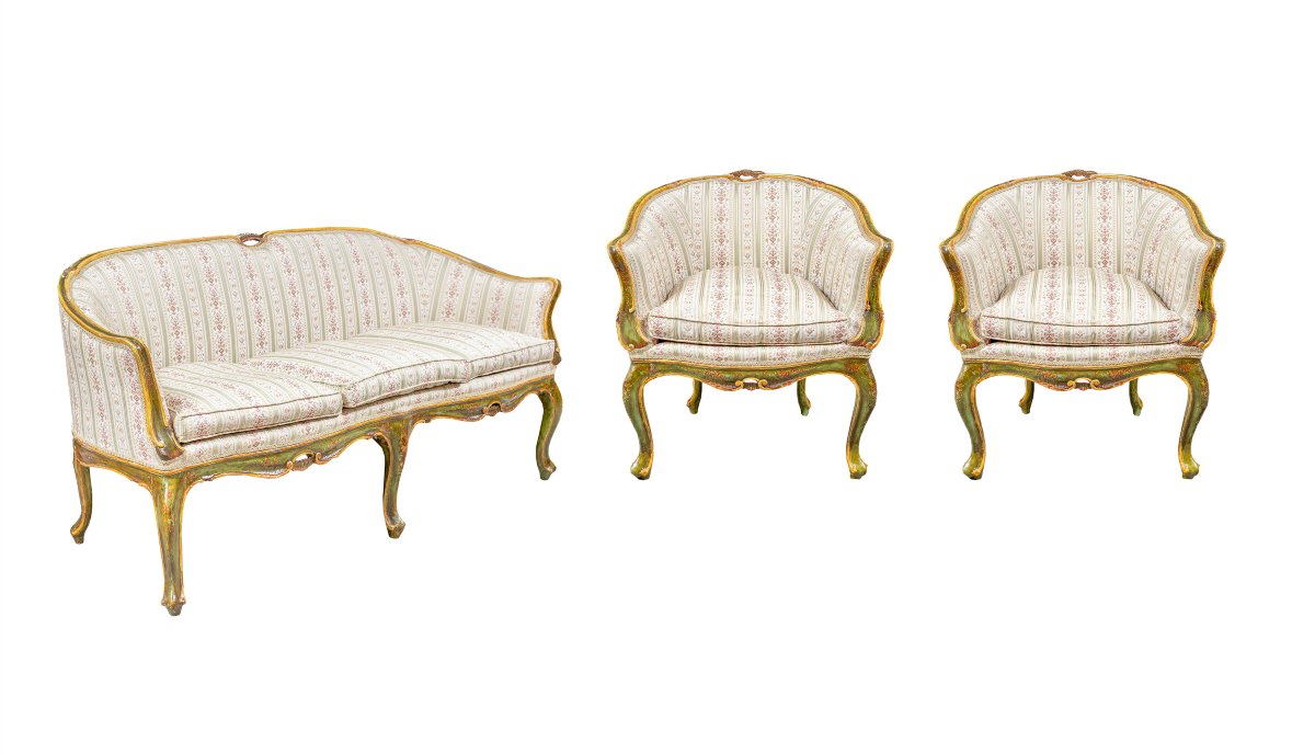 Salon Suite Comprising A Sofa And Four Armchairs. Venice, Late 19th Century.-photo-2