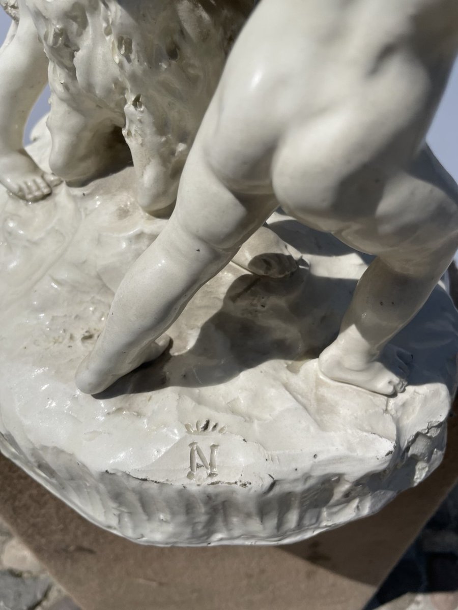 Groupe sculptural en faïence blanche - La Chèvre Amalthée - Manufacture de Capodimonte, XIX.-photo-3