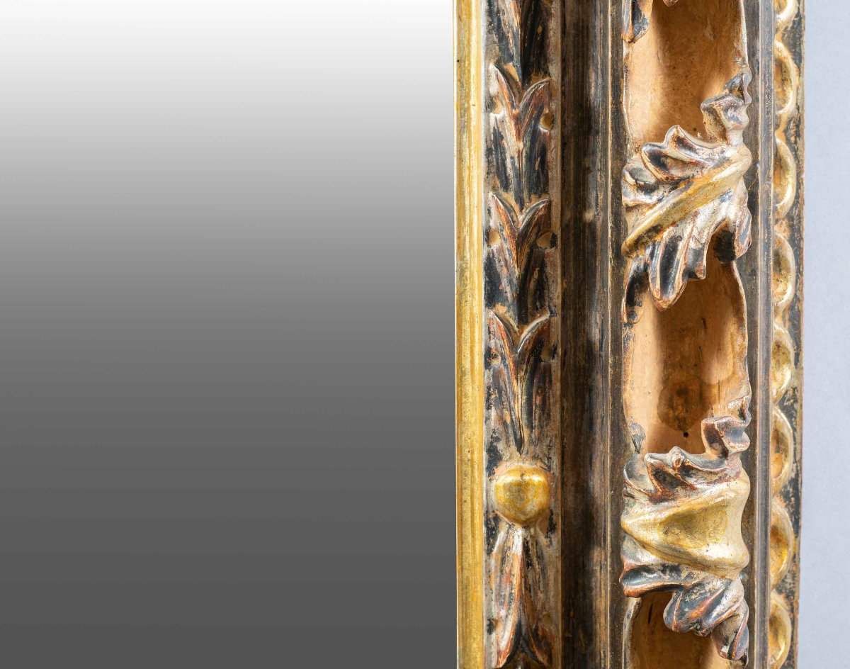 Miroir Art nouveau en bois sculpté et doré. Italie, XXe siècle.-photo-2