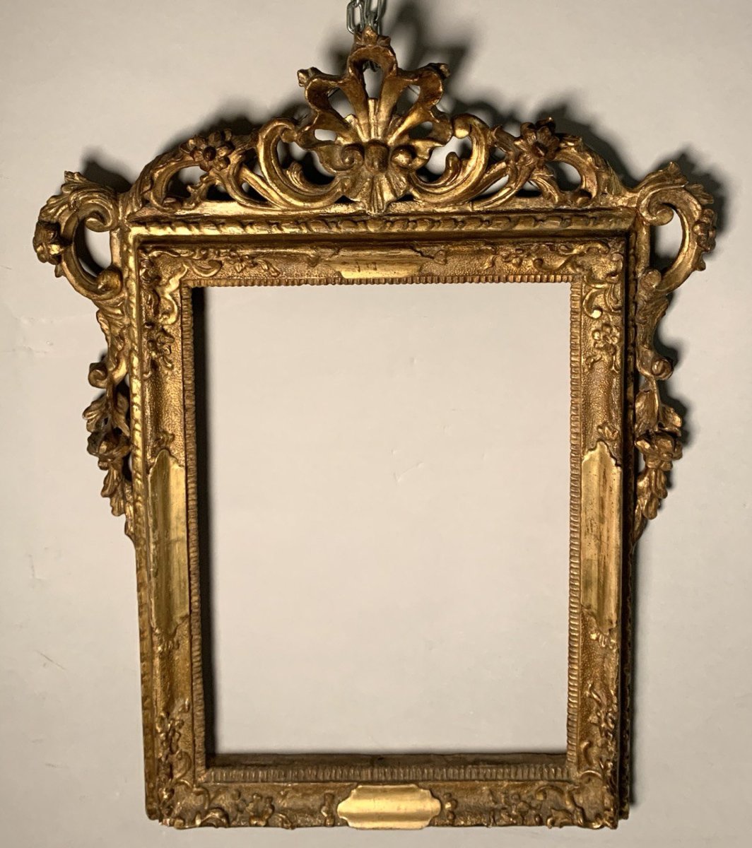 Cadre en bois sculpté et doré. Venise, XVIIIe siècle.-photo-4