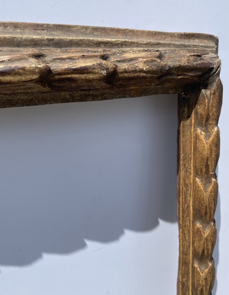 Cadre en bois sculpté et doré. Italie, seconde moitié du XVIIIe siècle.-photo-2