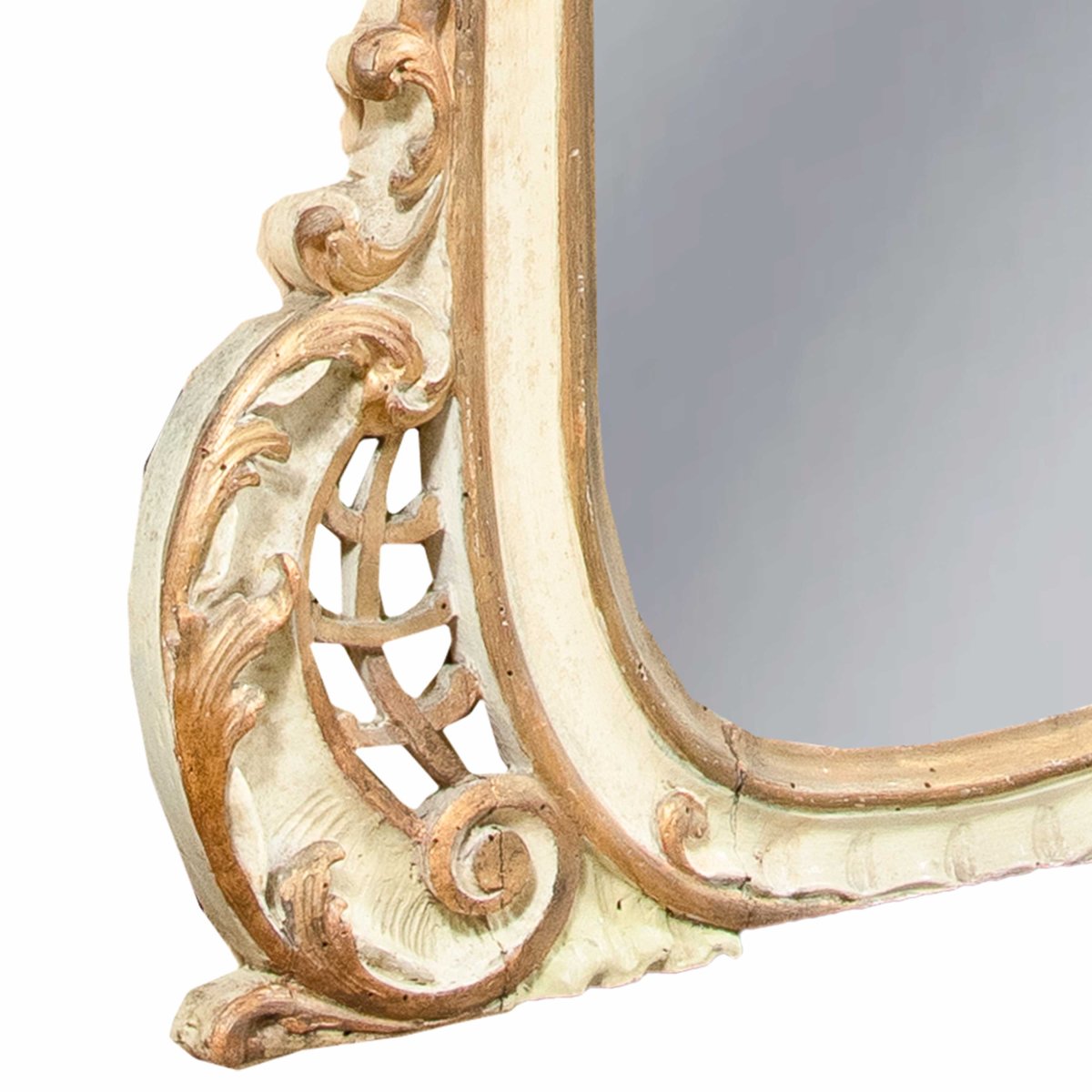 Miroir en bois sculpté, laqué et doré. Venise, fin du XIXe siècle.-photo-1