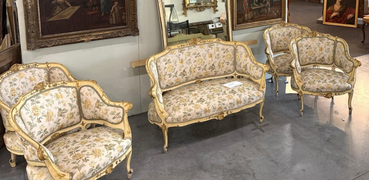 Salon Suite Comprising A Sofa And Four Armchairs. Venice, Late 19th Century.-photo-3