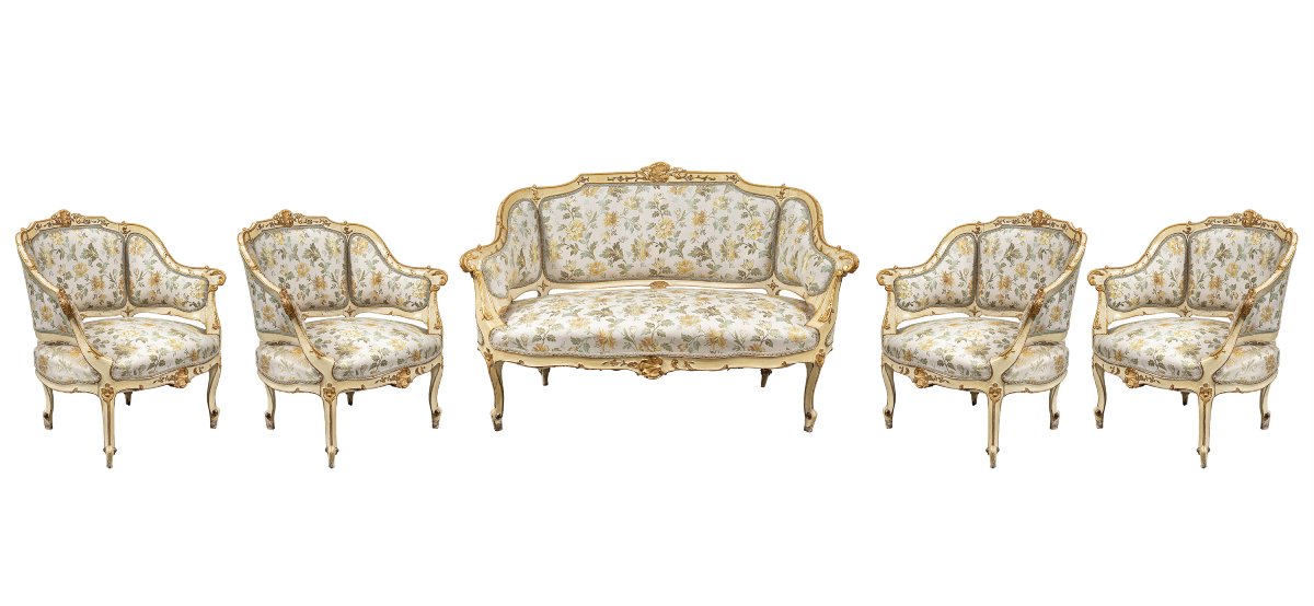 Salon Suite Comprising A Sofa And Four Armchairs. Venice, Late 19th Century.