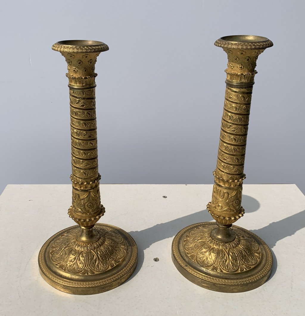 Paire de candélabres en bronze doré. Paris, début du XIXe siècle.-photo-3