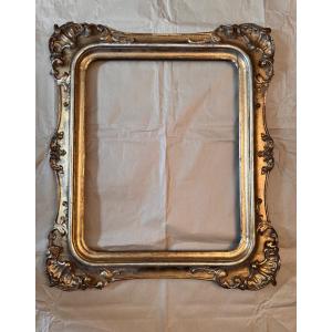 Cadre en bois sculpté et doré, Autriche, vers 1830 – 95 x 81 cm