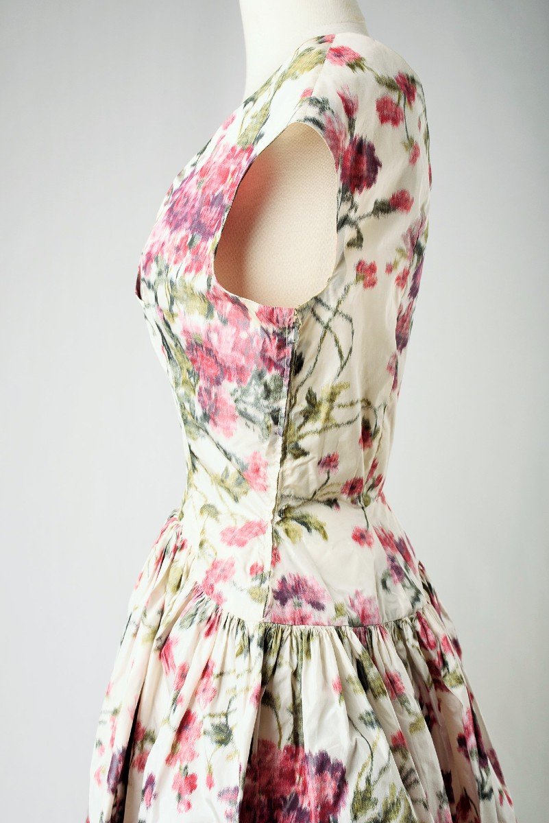 Flowery Heathered Silk Taffeta Ball Gown - France Circa 1955-photo-2