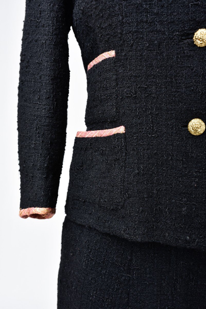 Tailleur Jupe Chanel Haute Couture En Laine Bouclé Et Lamé Or Nommé Hortensia Circa 1968-1971-photo-4
