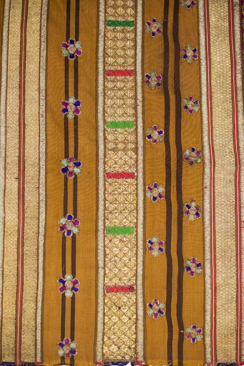 Lampong Skirt In Cotton Embroidered With Gold And Silver Yarns - Sumatra Indonesia Late 19th Century-photo-3