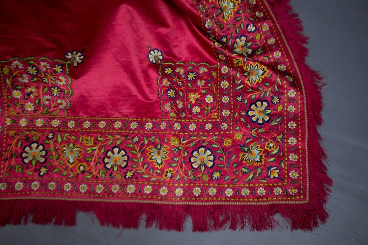 Mughal Tent Or Indian Palace Valance In Embroidered Satin - 19th Century-photo-2