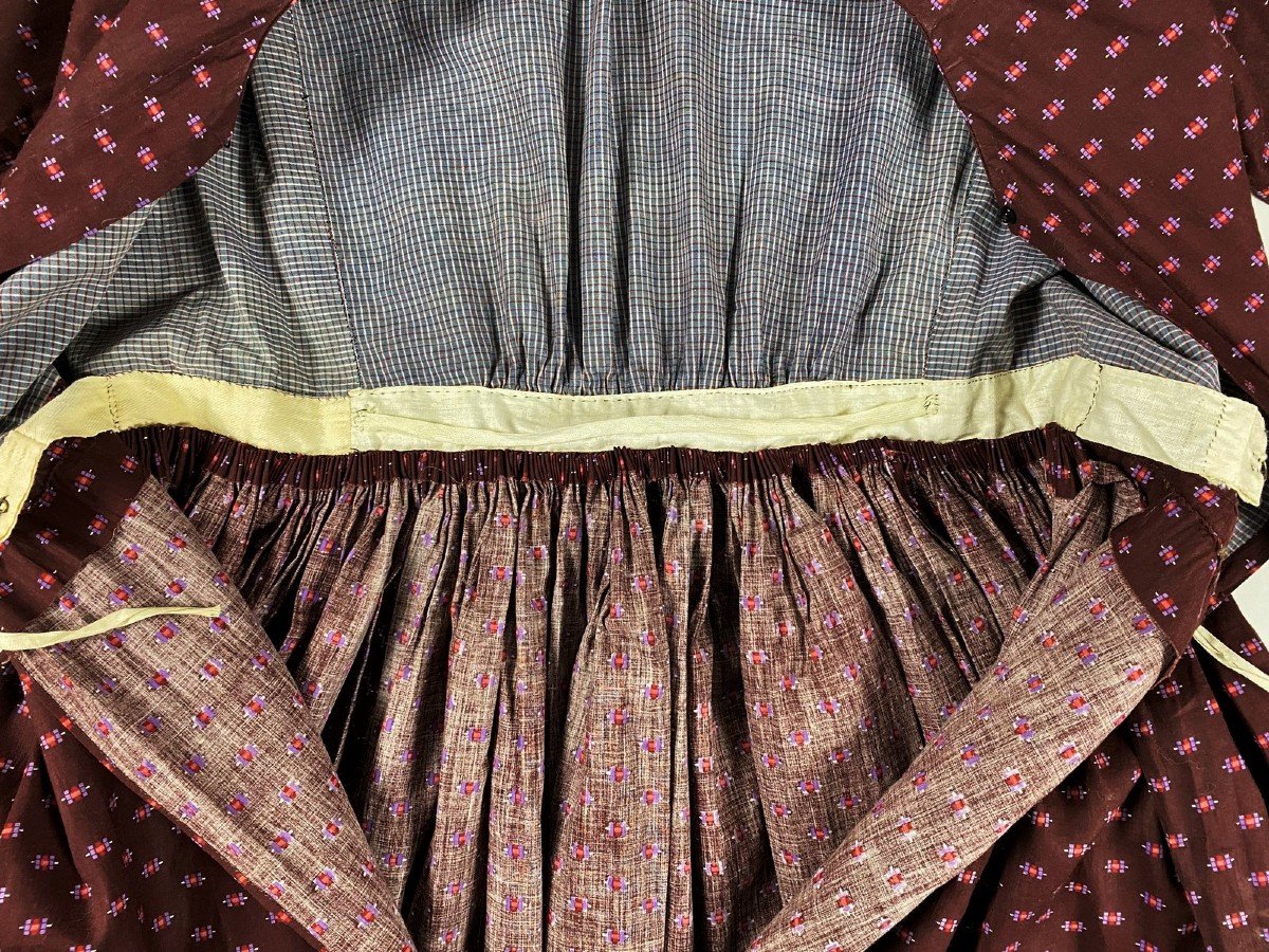 Robe d'Artisane En Indienne Aubergine à Semis - Provence Circa 1860-1880-photo-3