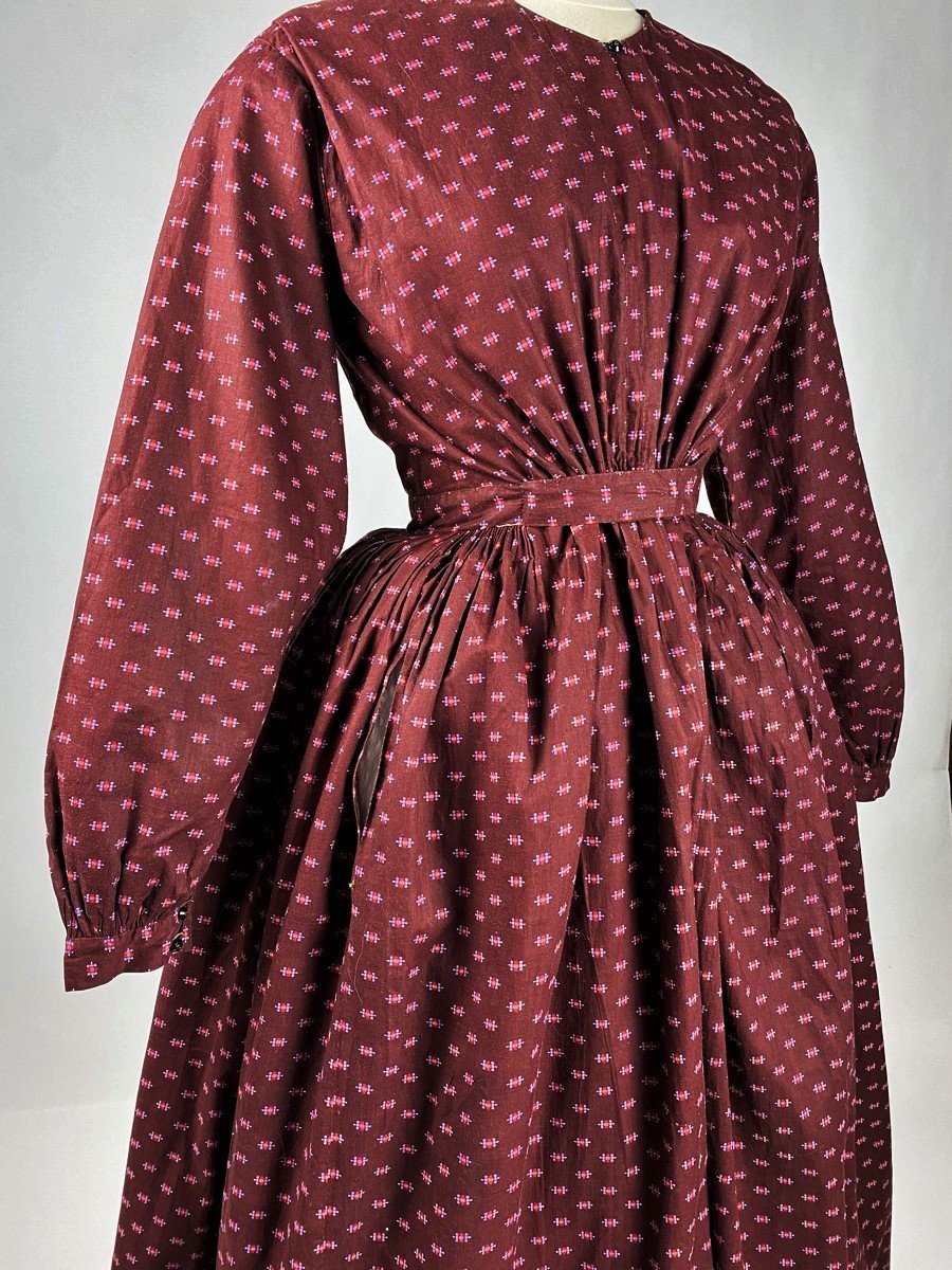 Robe d'Artisane En Indienne Aubergine à Semis - Provence Circa 1860-1880-photo-5