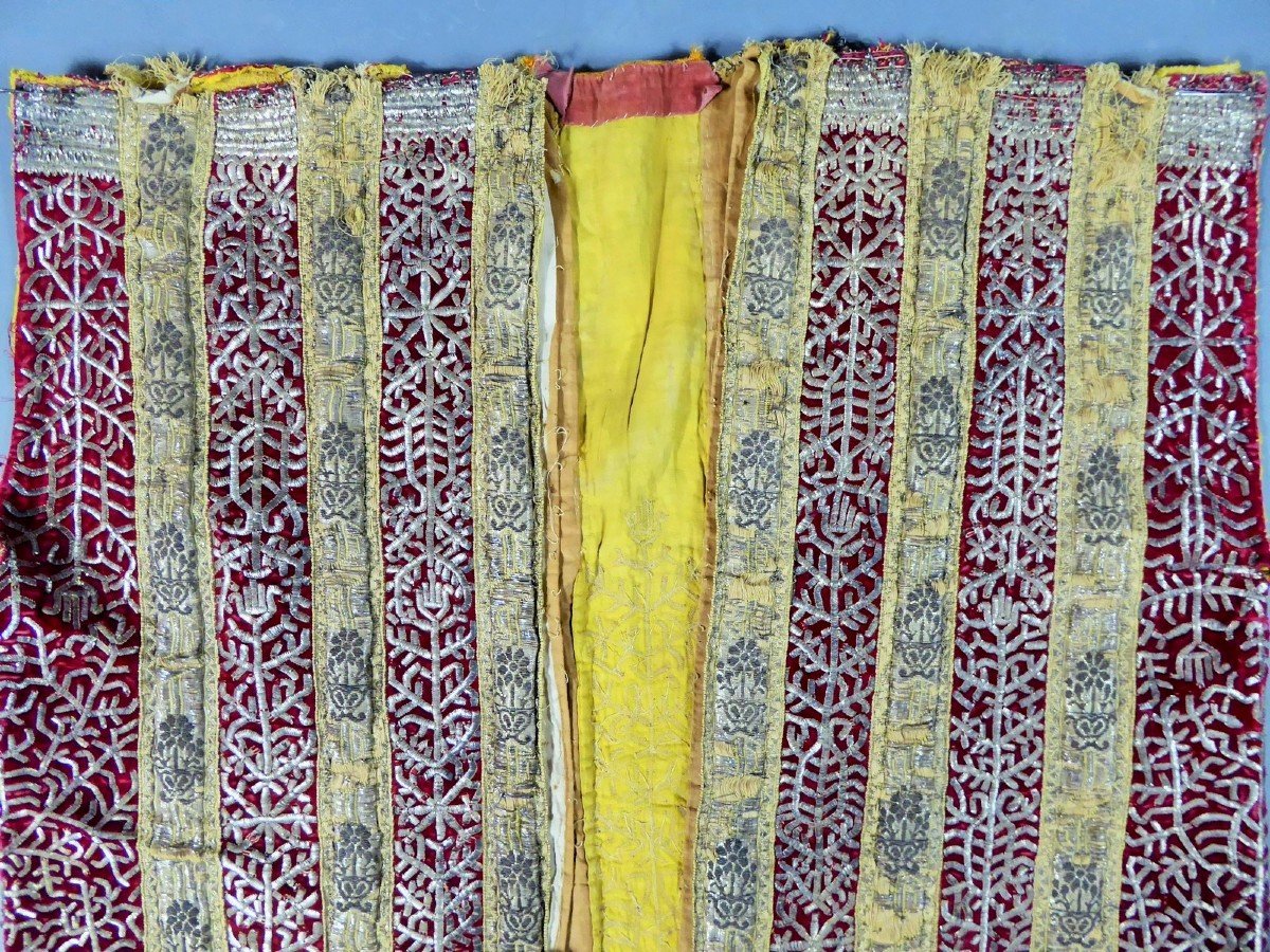 Tunisian Ceremonial Tunic Embroidered Velvet With Silver Blade - Ottoman Period Circa 1860-photo-1
