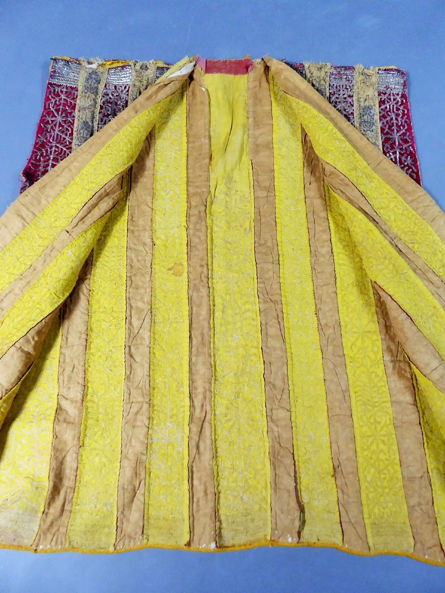 Tunisian Ceremonial Tunic Embroidered Velvet With Silver Blade - Ottoman Period Circa 1860-photo-3