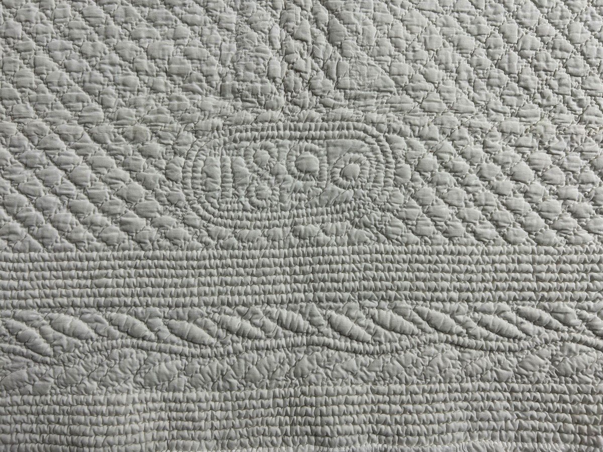 Courtepointe Piquée En Batiste Monogrammée Hb - Provence 1890-photo-6