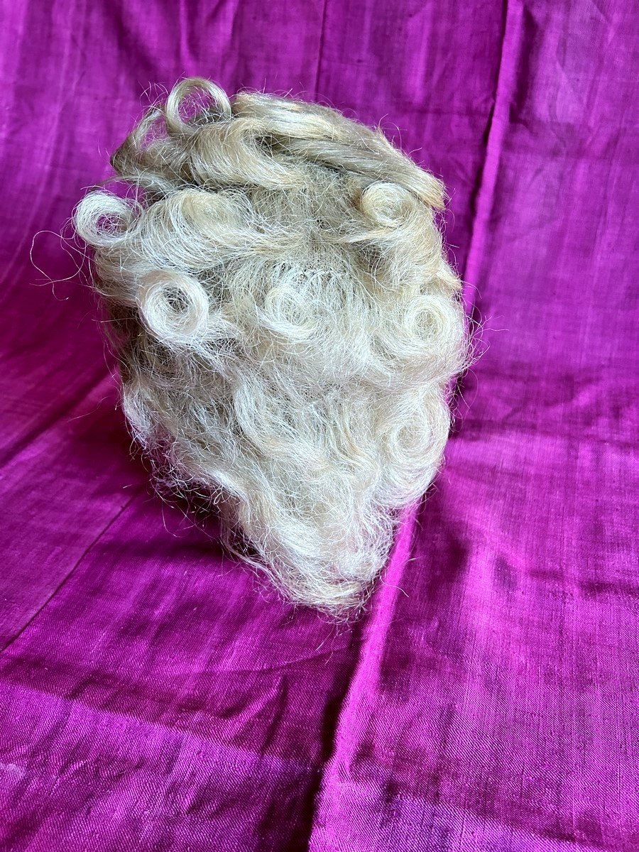 Perruque En Cheveux Gris à La Reine Et Sa Marotte En Bois - France XIXe Siècle Dans Le Goût 18e-photo-4