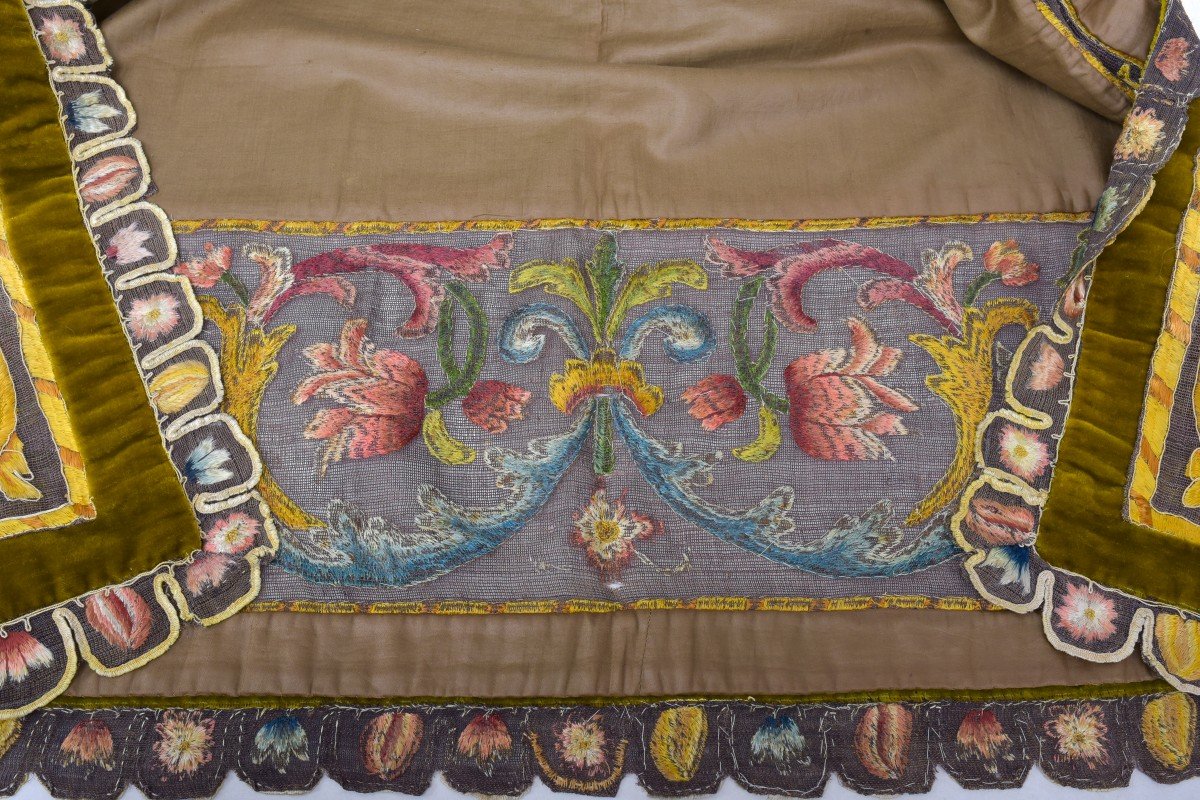 Table Mat In Buratto Or Needle Painting And Velvet - Italy Late 17th Century-photo-3