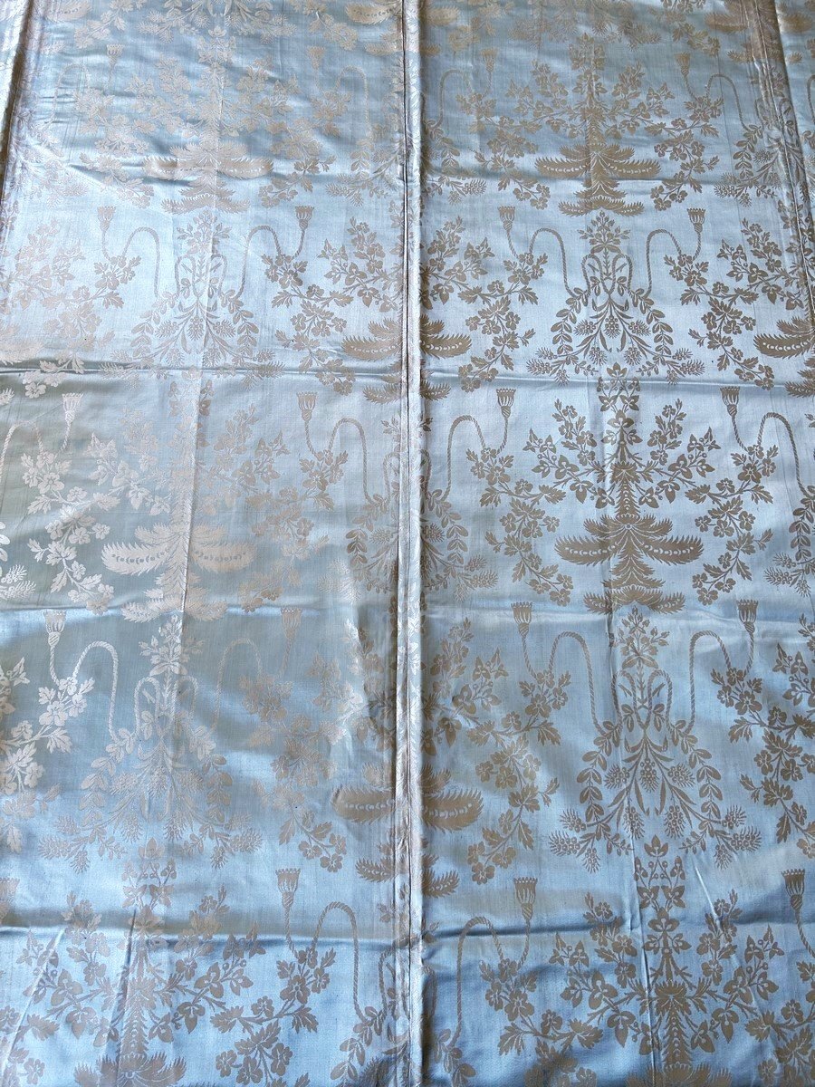 Grand Métrage d'Un Lampas Fond Satin Bleu Glacier - Période Louis XVI Circa 1780-photo-3