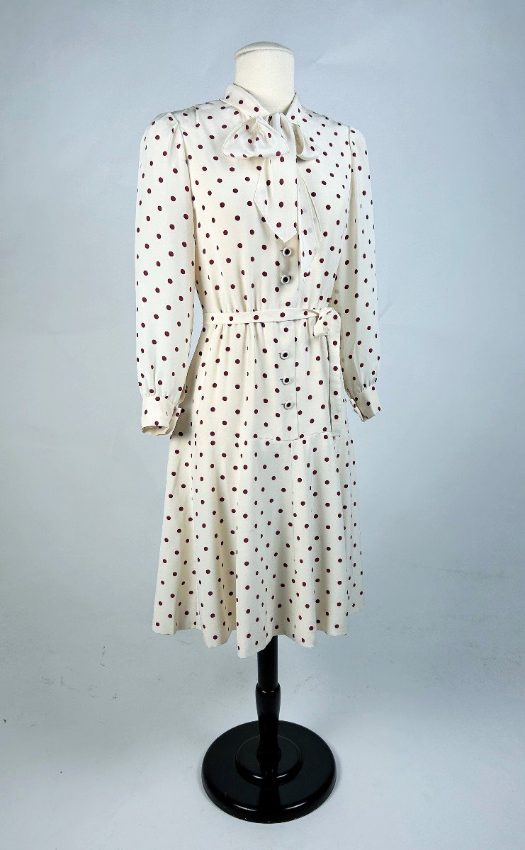  Robe De Cocktail En Crêpe à Pois De Chanel Haute Couture Numérotée 59644 Circa 1975-photo-4