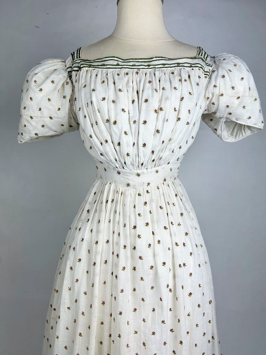Summer Day Dress In Cotton Muslin Embroidered With Wool Circa 1820-1825-photo-2