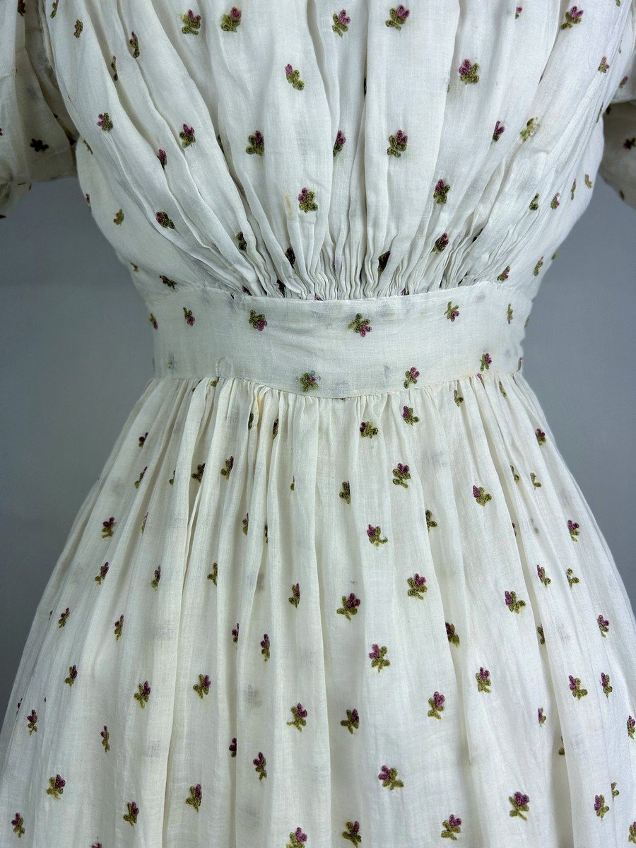 Summer Day Dress In Cotton Muslin Embroidered With Wool Circa 1820-1825-photo-1