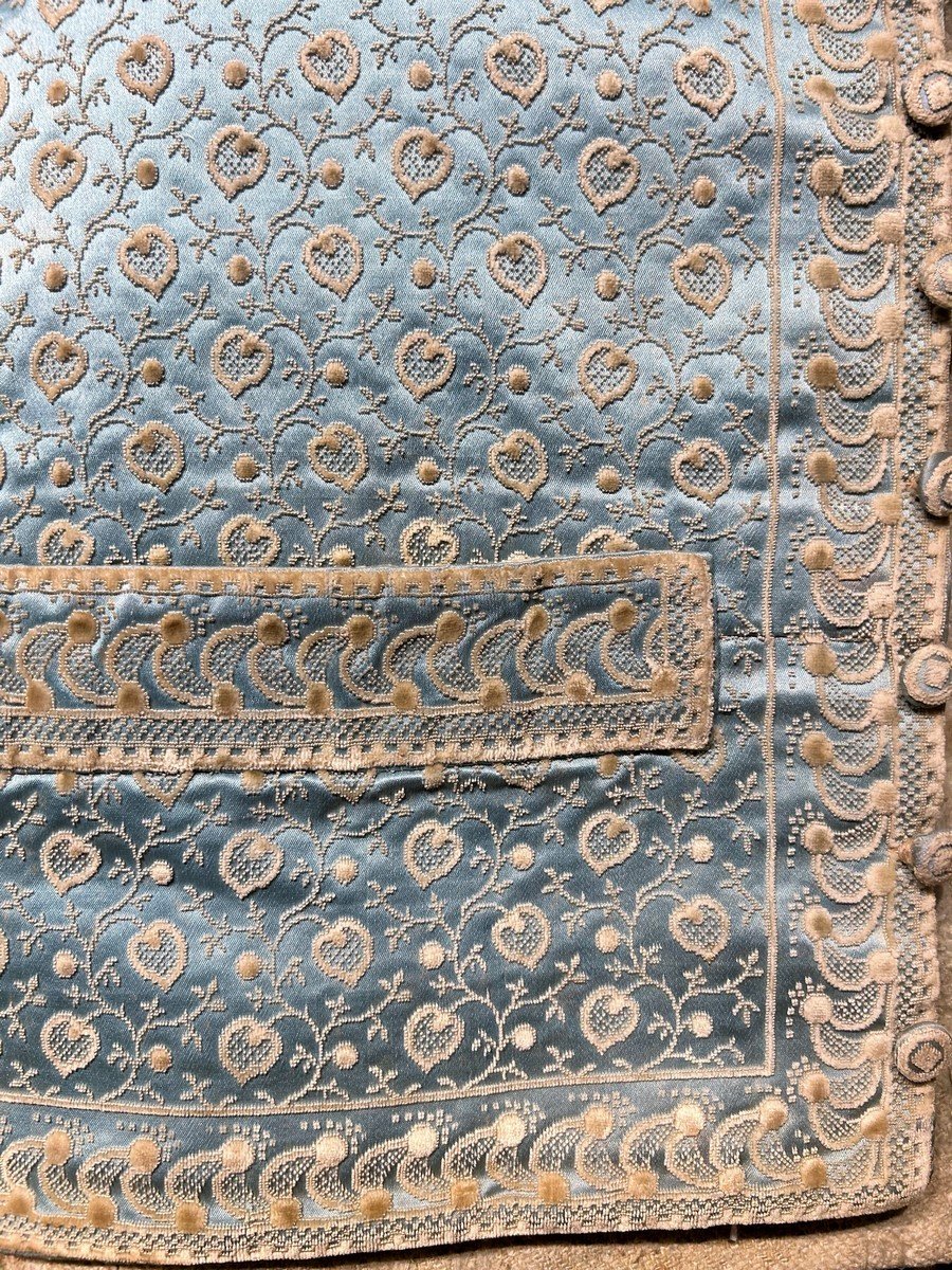 Devant De Gilet Louis XVI En Satin Broché De Velours Ciselé Bleu-ciel - France Circa 1790-photo-4