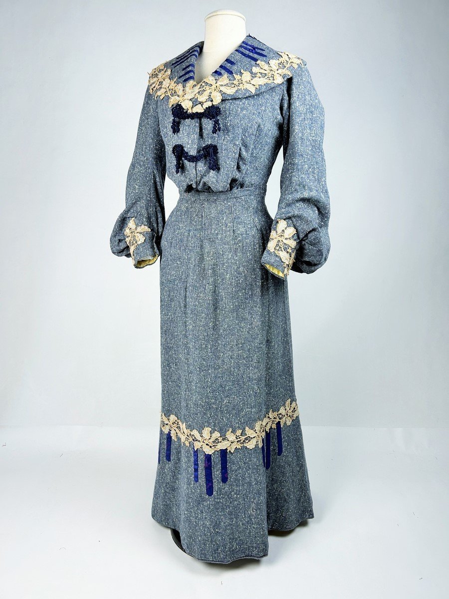 Robe De Jour Belle Epoque En Laine Chinée Bleu - France Circa 1905