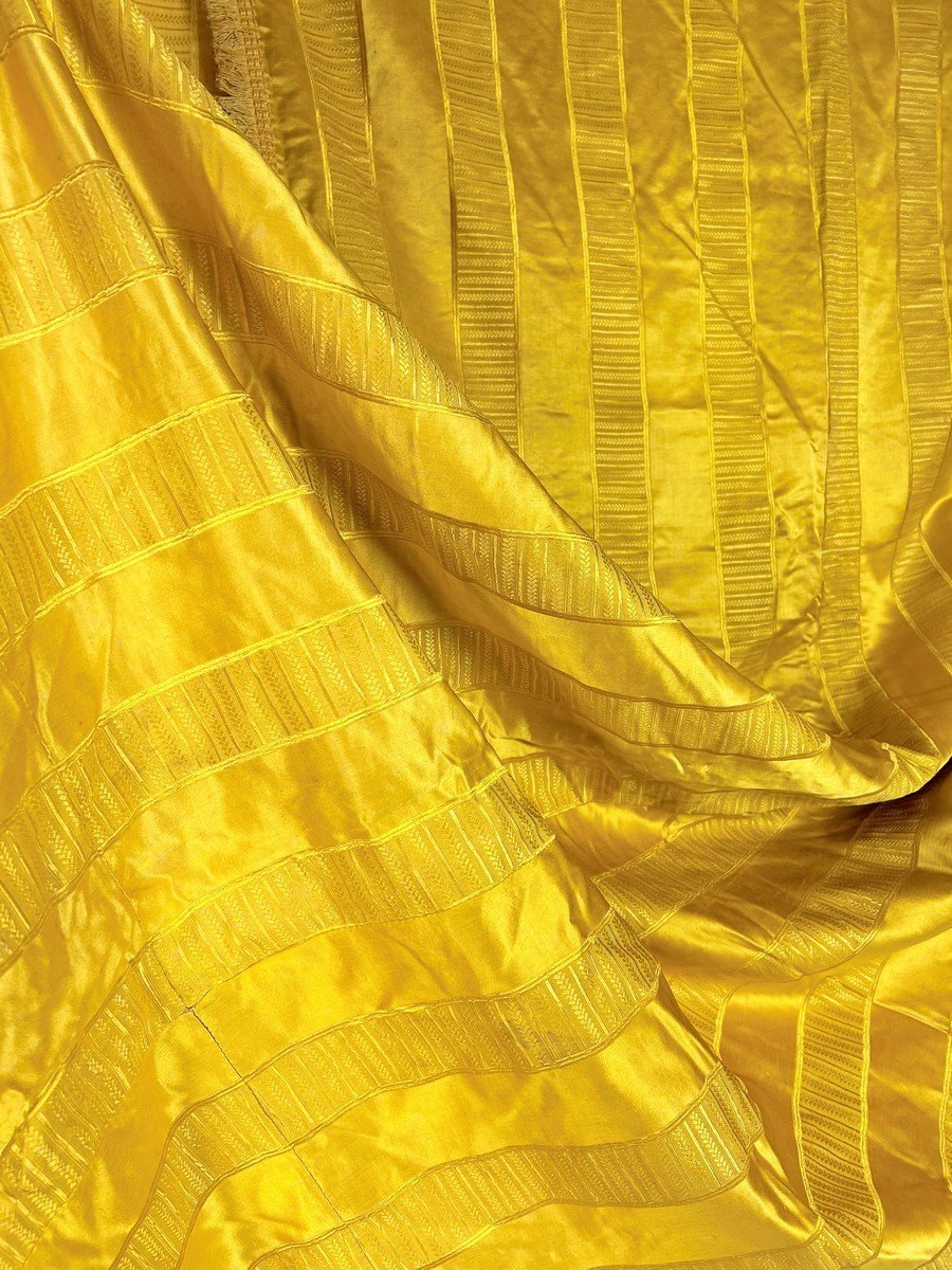 Second Curtain First Empire In Daffodil Yellow Satin Gourgouran - France Circa 1810-photo-2