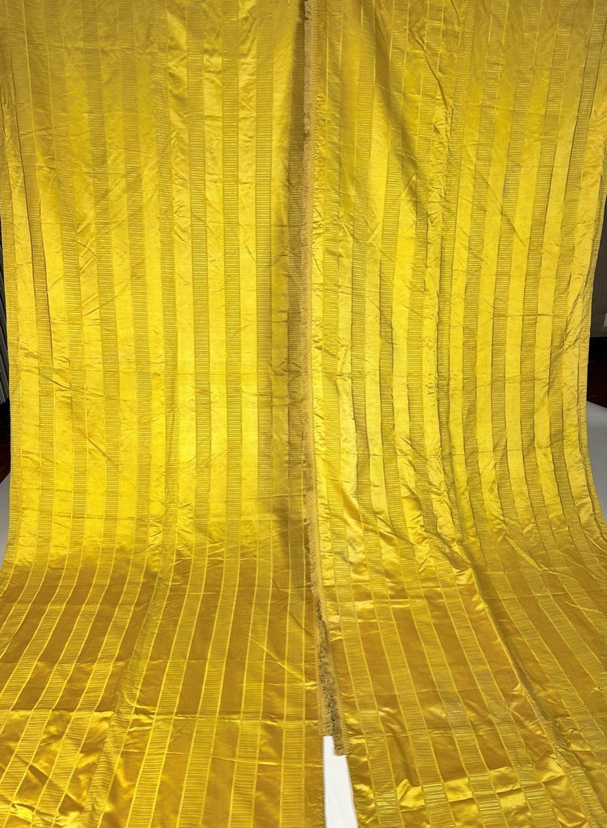 Second Curtain First Empire In Daffodil Yellow Satin Gourgouran - France Circa 1810-photo-1