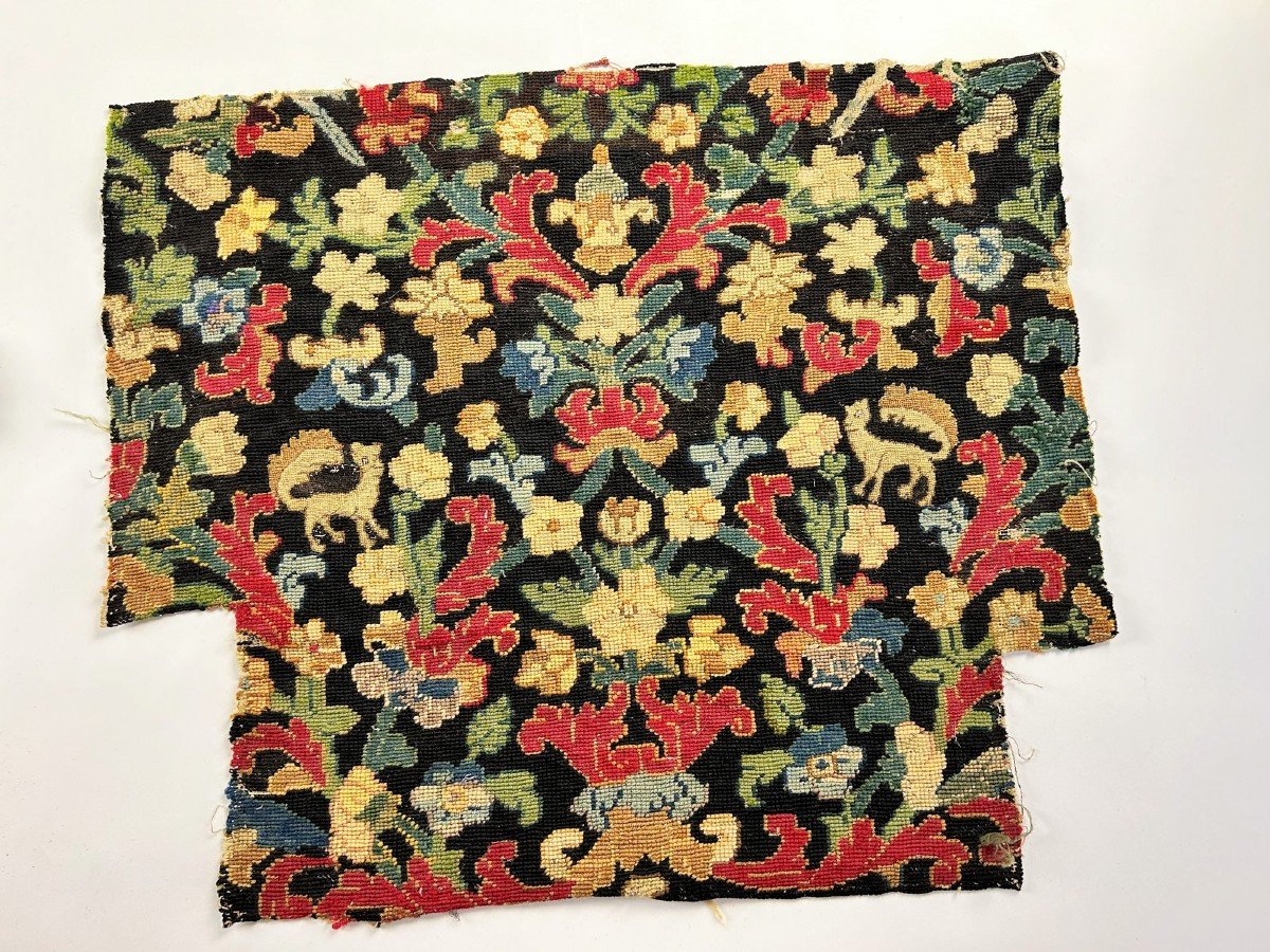 Huit Tapisseries De Sièges Baroque Brodées Au Point Et Petit Point De Laine - France 18ème -photo-3