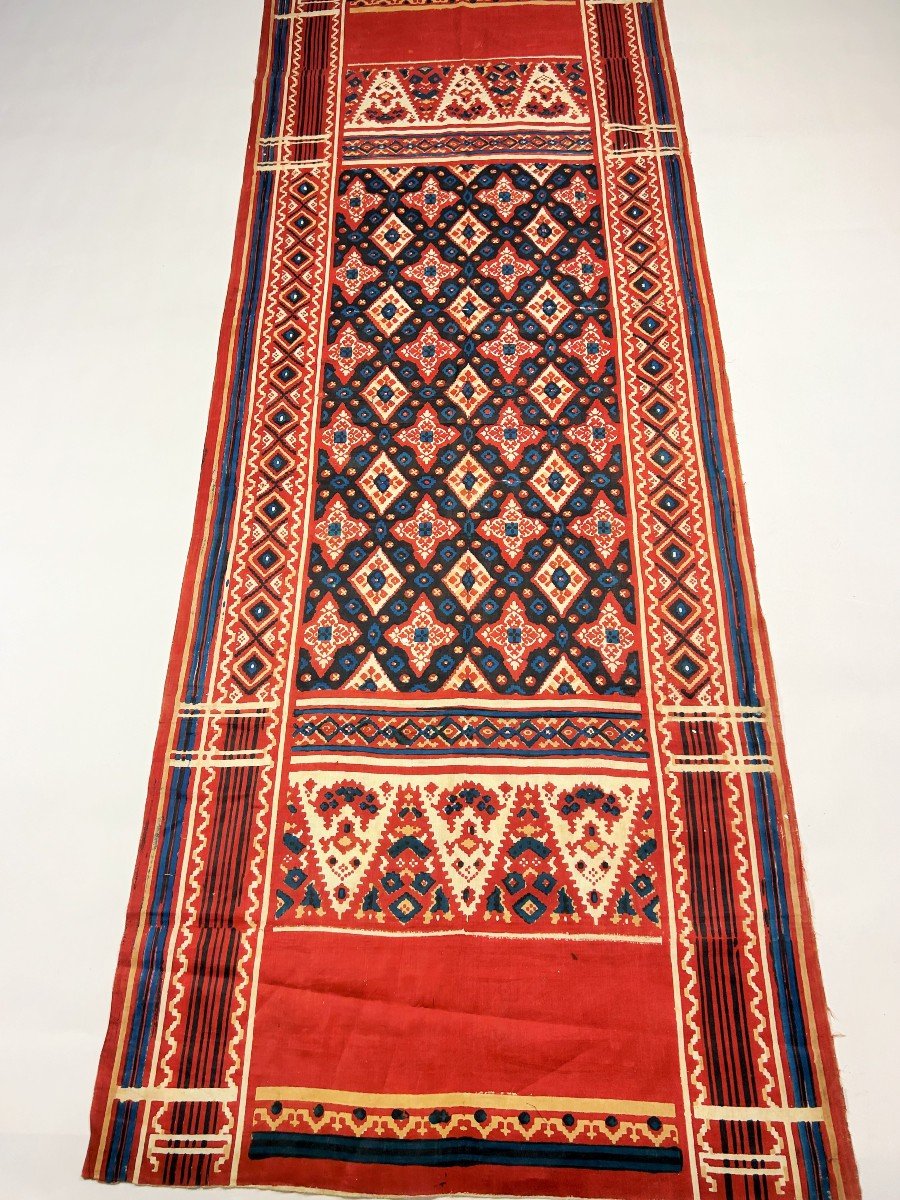 Patola Or Ceremonial Shawl In Woodblock Printed Cotton - India Gujarat Late 18th Century -photo-3