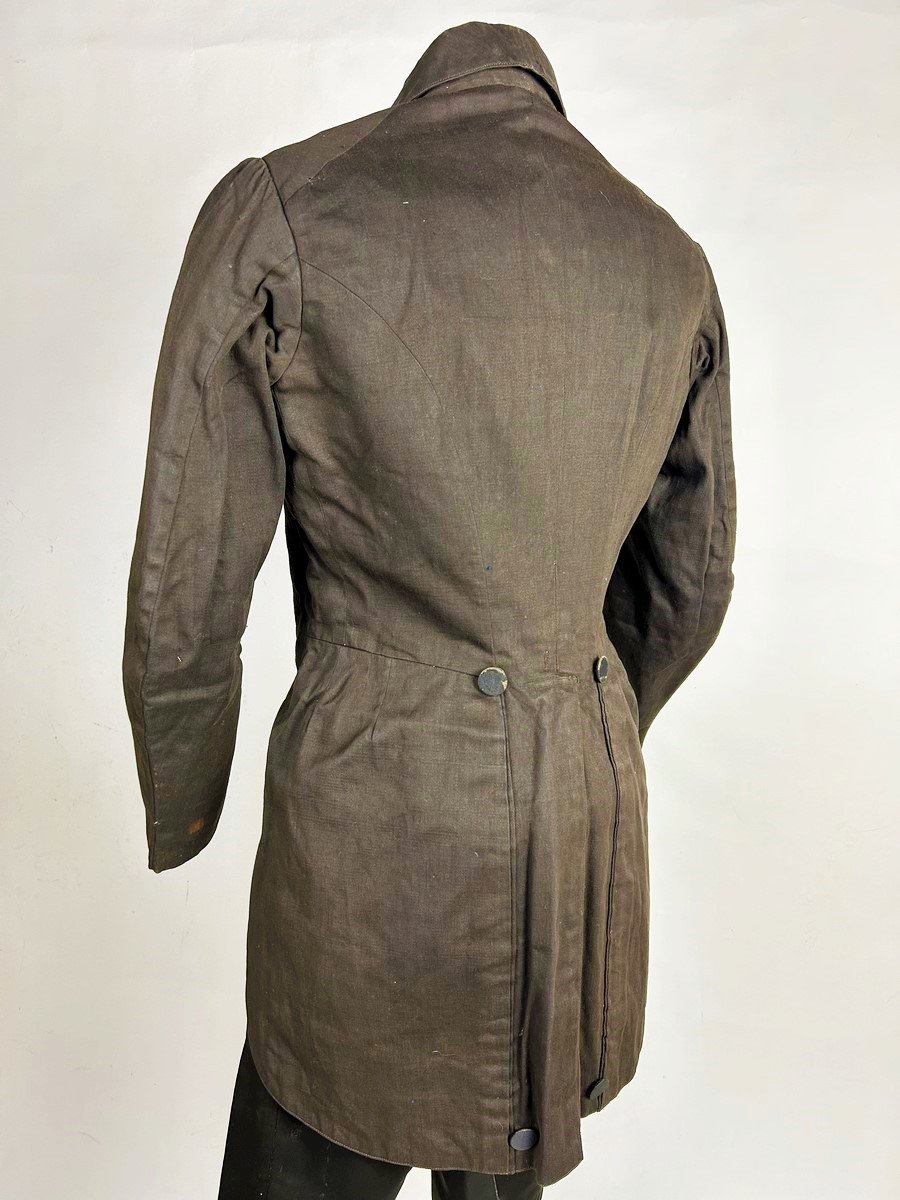 Dandy Tailcoat In Casimir Chimney Sweep Background - France Louis-philippe Period Circa 1830-photo-1
