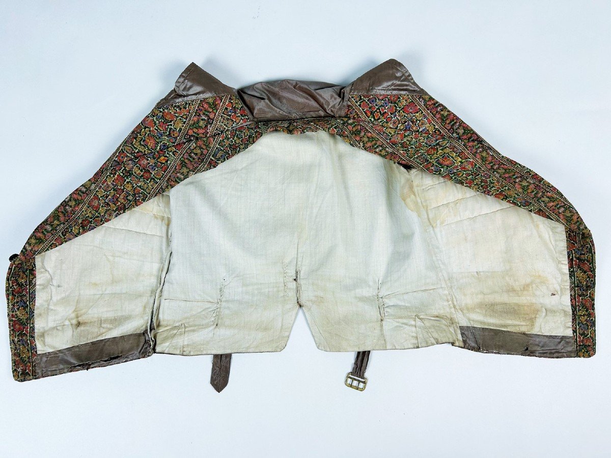 An Elegant Waistcoat In Persian Nakshe Embroidery - France Late Second Empire Circa 1870-photo-6
