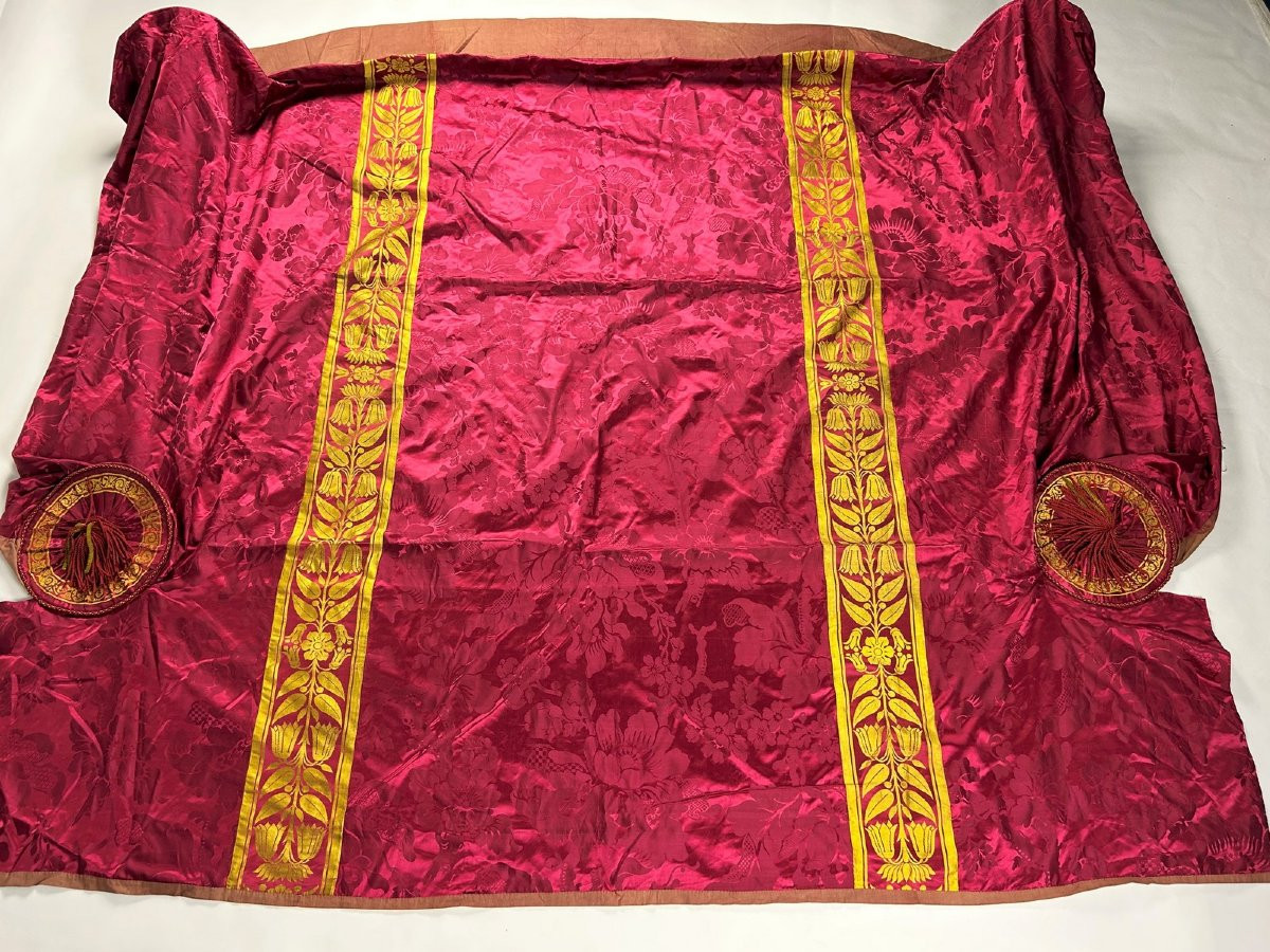 Charles X Alcove Bedspread In Cherry And Gold Damask - France Circa 1825-photo-2