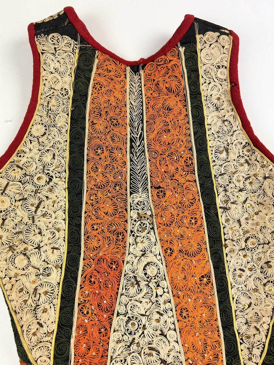 Veste en laine brodée de sequins - Macédoine ou Balkan début XXe siècle-photo-2