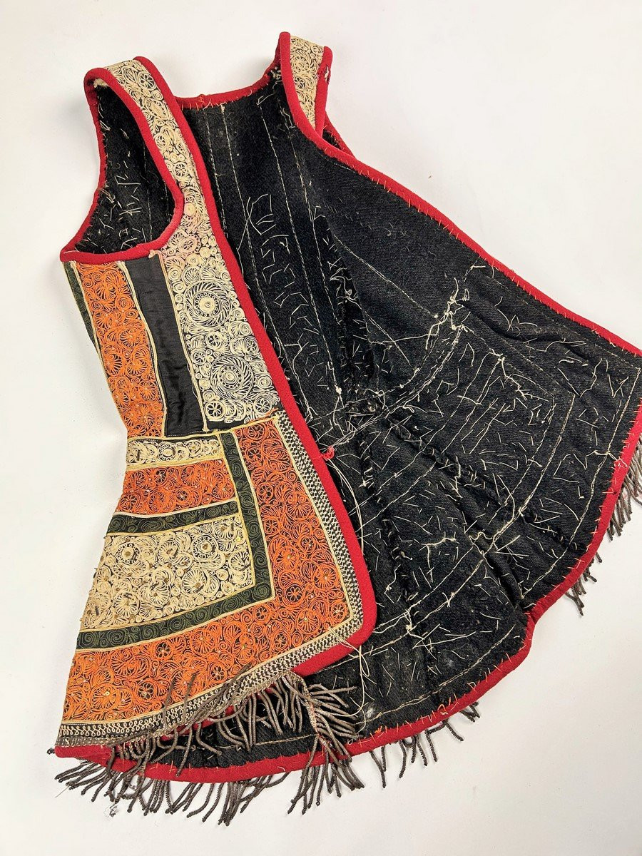 Veste en laine brodée de sequins - Macédoine ou Balkan début XXe siècle-photo-3
