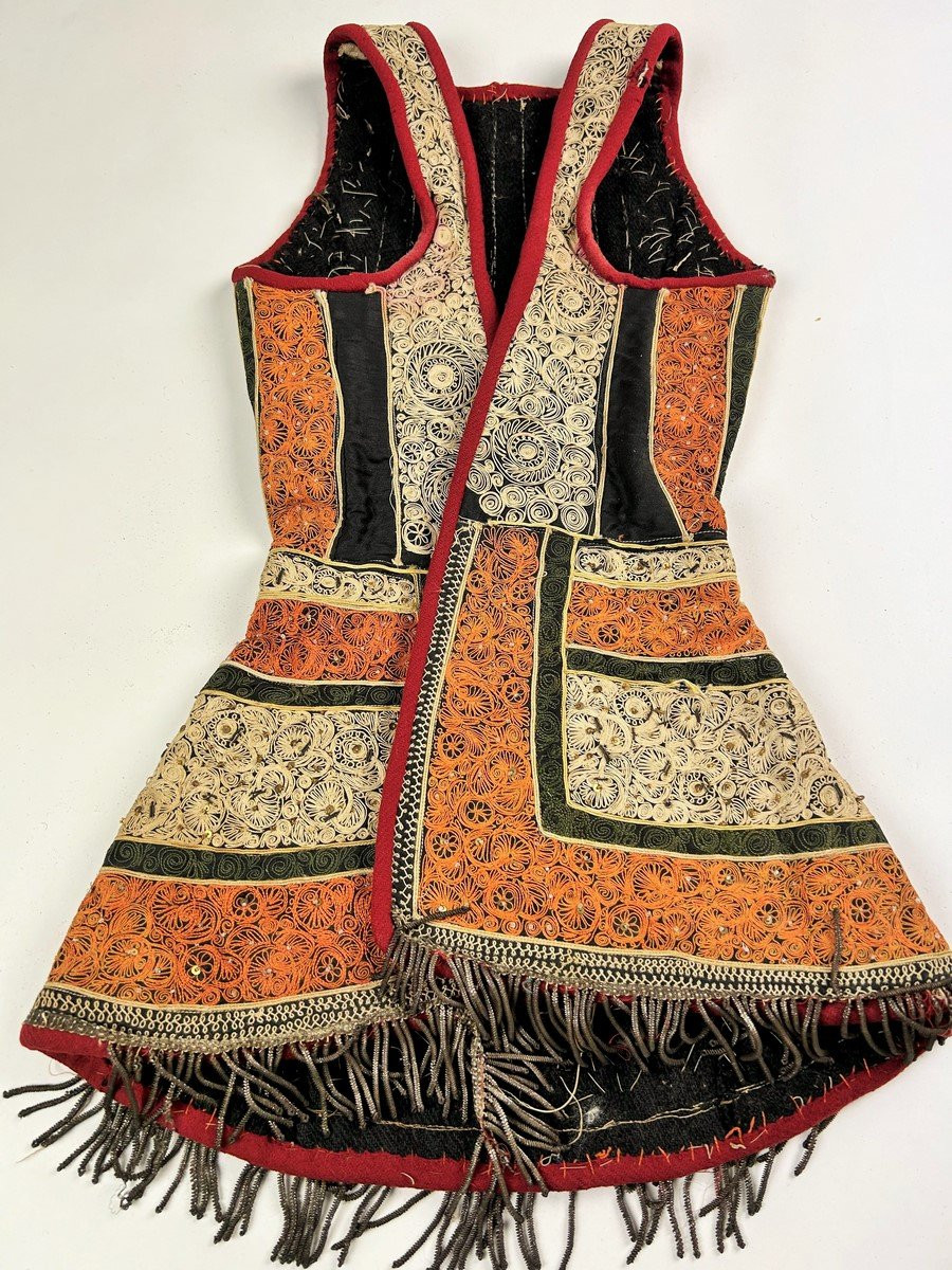 Veste en laine brodée de sequins - Macédoine ou Balkan début XXe siècle-photo-5