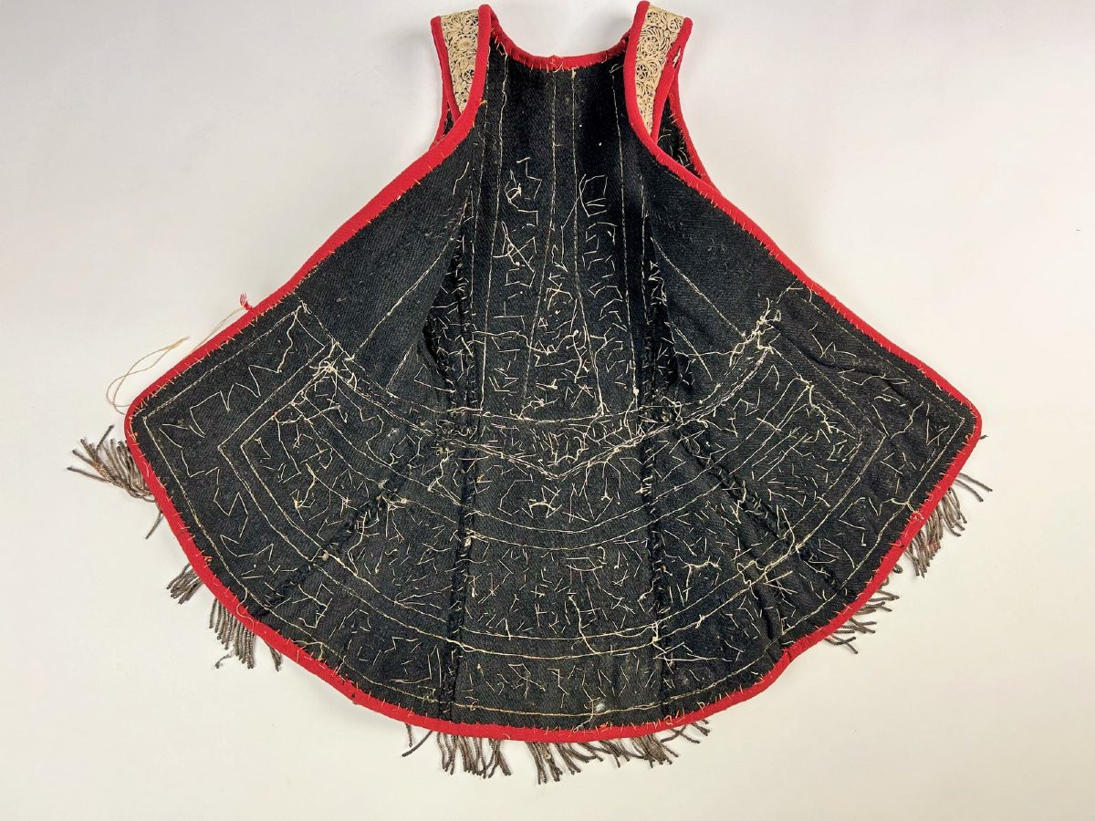 Veste en laine brodée de sequins - Macédoine ou Balkan début XXe siècle-photo-7