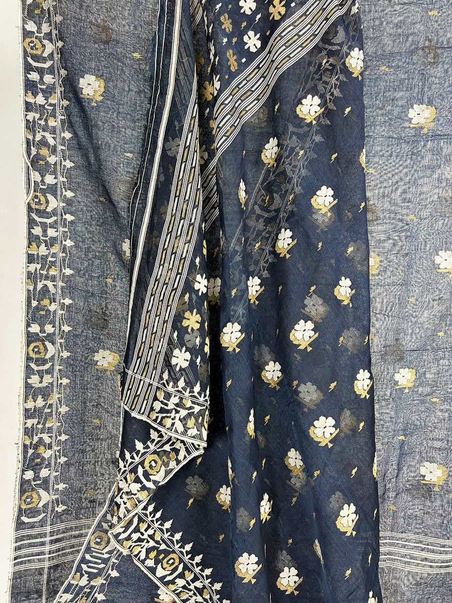 Jamdani teint indigo ou voile de Coton Broché Du Bengale - Indes Circa 1950