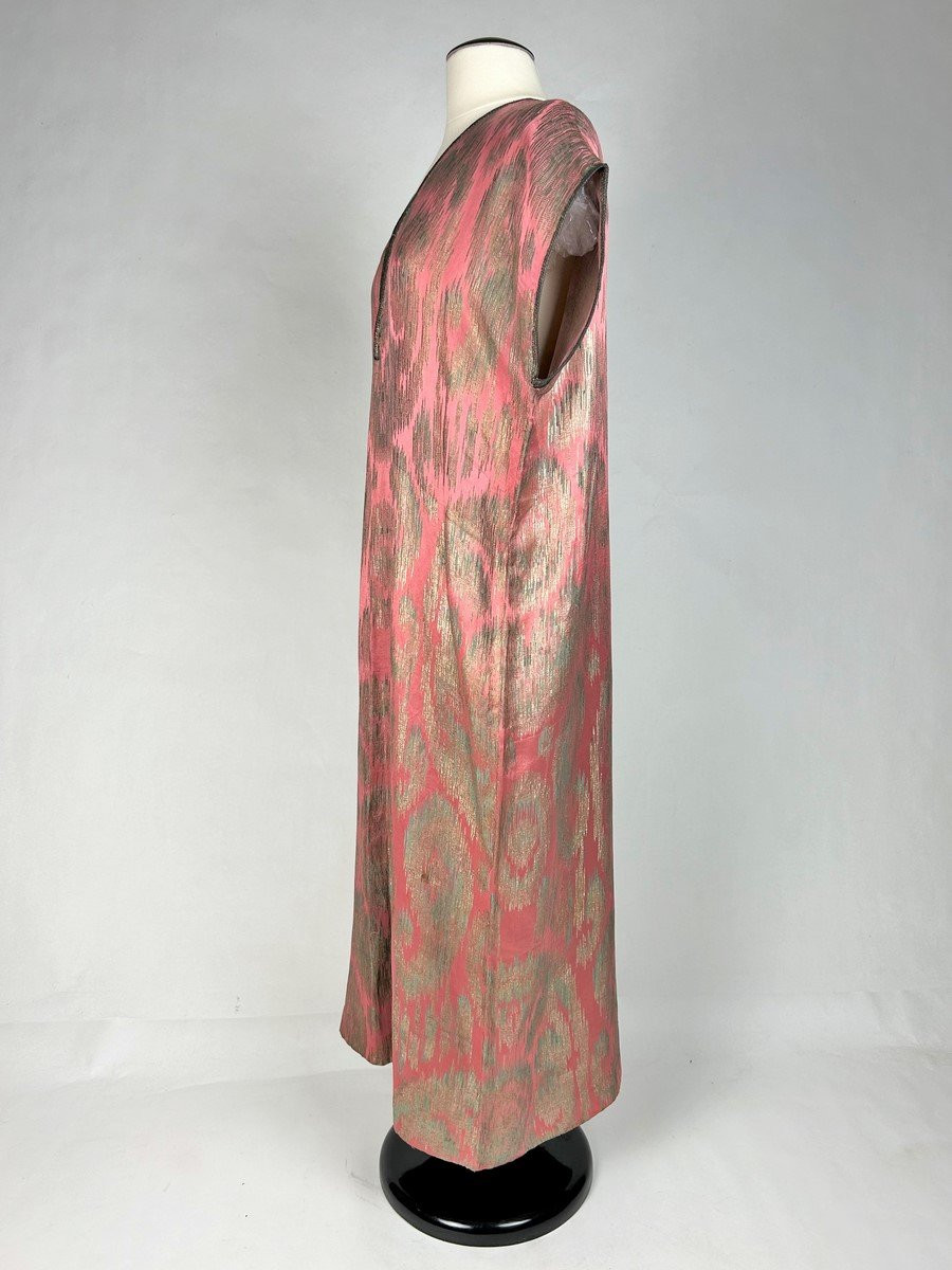 Robe orientaliste ou Djellaba en Lamé de Madame Babani - Paris France Circa 1915-1920-photo-1