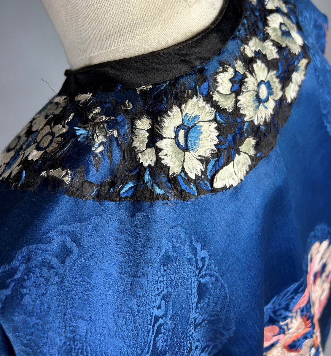 Chuba Or Dignitary's Robe In Embroidered Silk Damask - Tibet Circa 1880-1920-photo-6