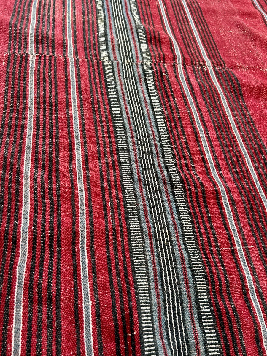 Berber Shawl Woven In Cochineal Red Wool - South Tunisia Circa 1930-photo-1
