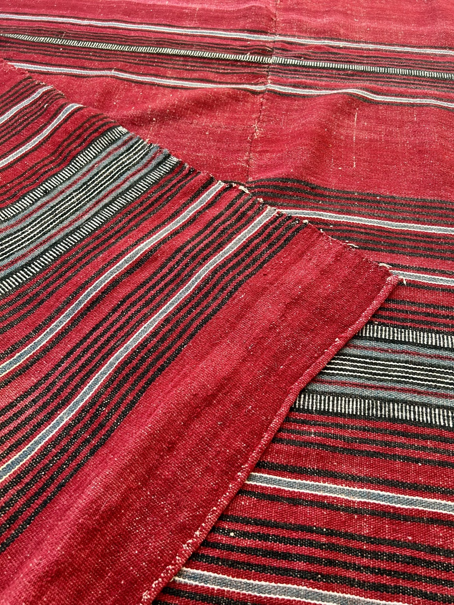 Berber Shawl Woven In Cochineal Red Wool - South Tunisia Circa 1930-photo-2